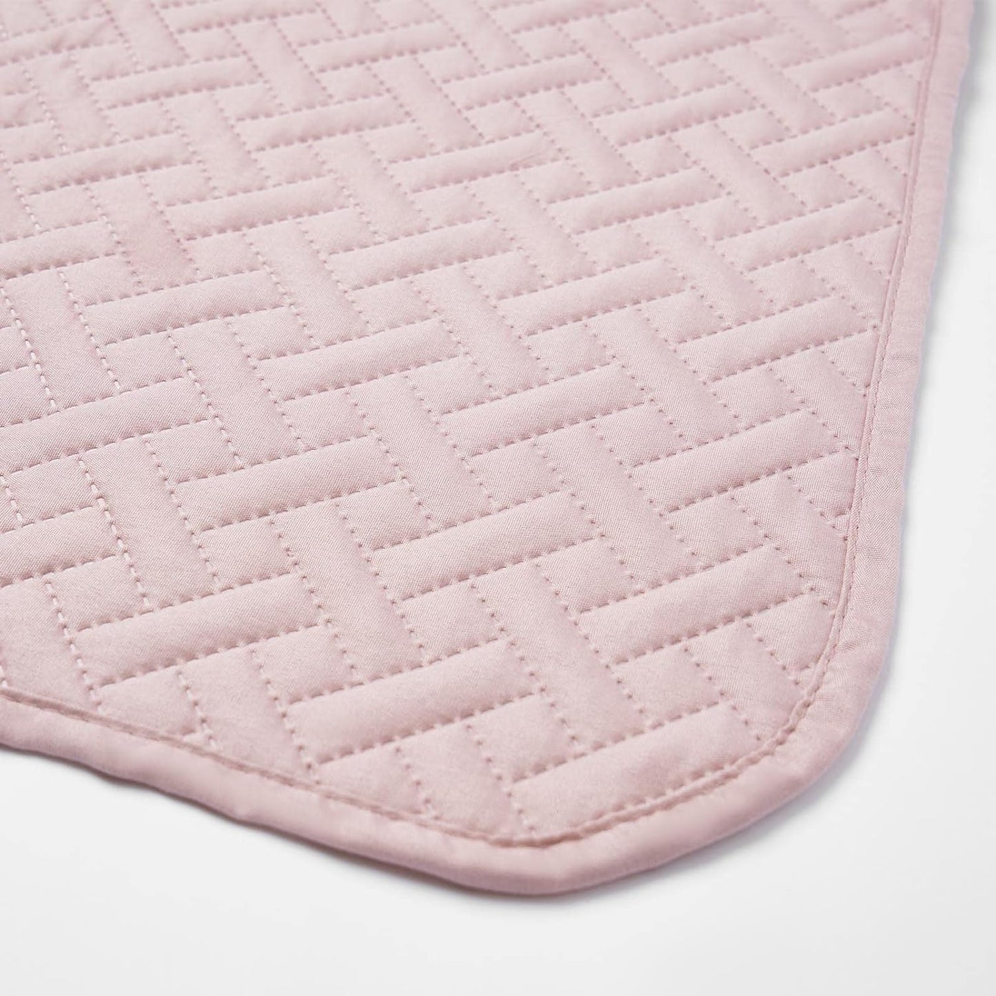 Quilted Bedspread Spread