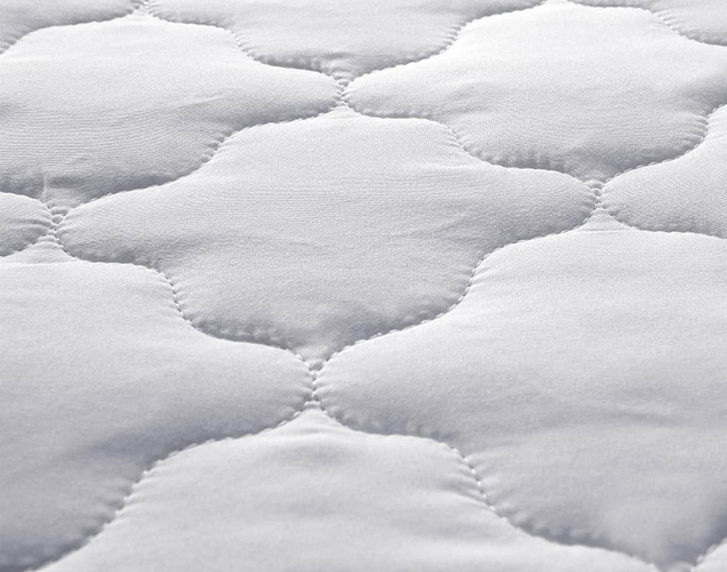 Charms Trend Quilted Fitted Sheet